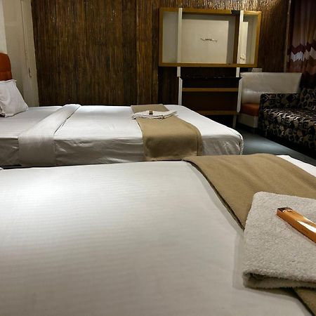 Hotel Empire Ujjain Εξωτερικό φωτογραφία