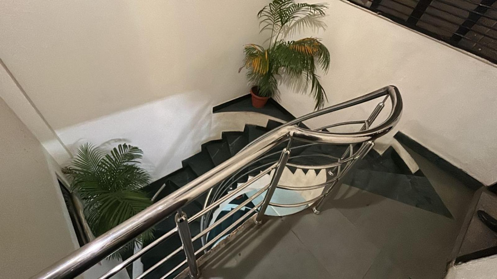 Hotel Empire Ujjain Εξωτερικό φωτογραφία
