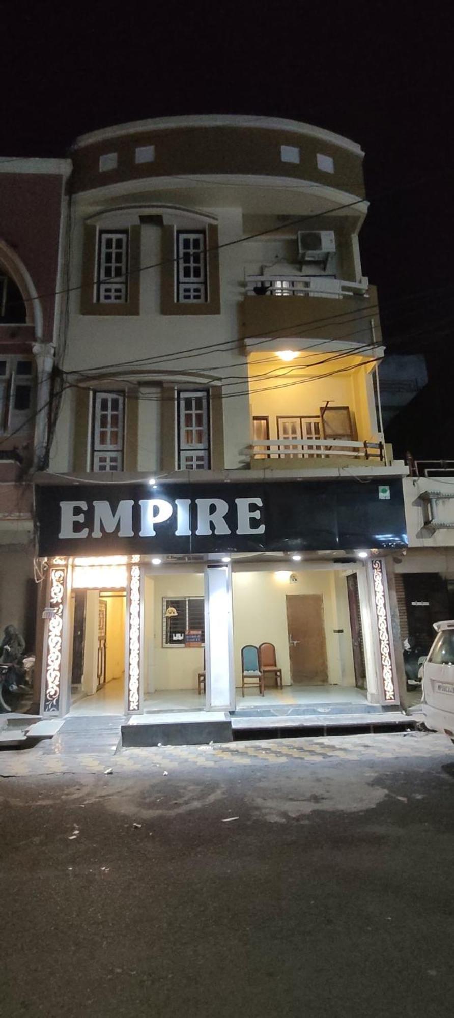 Hotel Empire Ujjain Εξωτερικό φωτογραφία